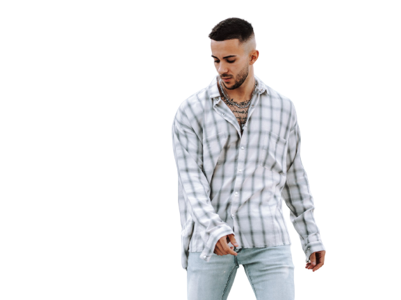 Men Slim Fit Checkered Cut Away Collar Casual Shirt